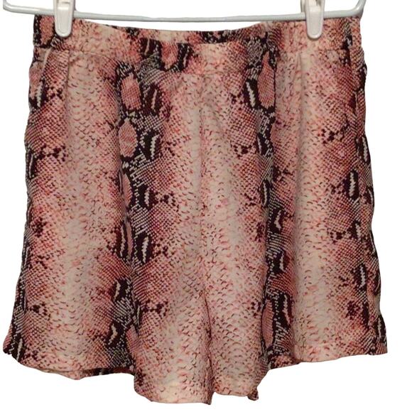 Shein Women’s Pink Snake Skin Print 2 Piece Short Sleeve Pajama Set Size XL 12 - Picture 5 of 6